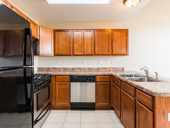4th image of 1161 Alexandria Dr