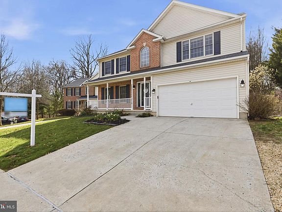 5th image of 3719 Green Oak Ct