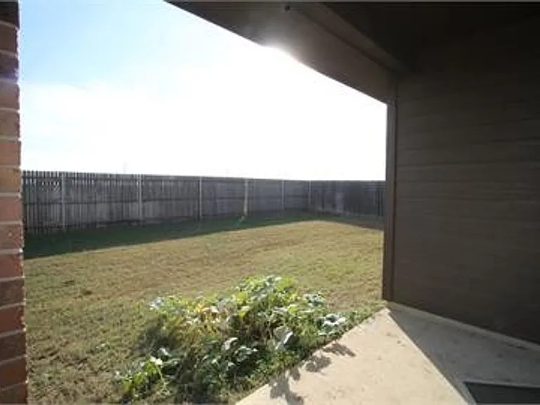 1416 Amazon Dr — Photo 20