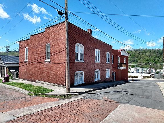 5th image of 400-402 Virginia Ave
