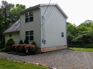 63 Berryman Ln, Albrightsville, PA 18210