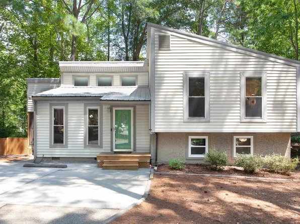 1108 Saxony Dr, Durham, NC 27707