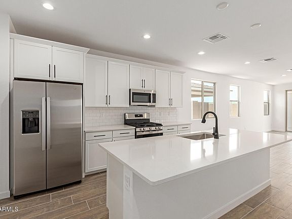 2nd image of 15802 W VOGEL Avenue