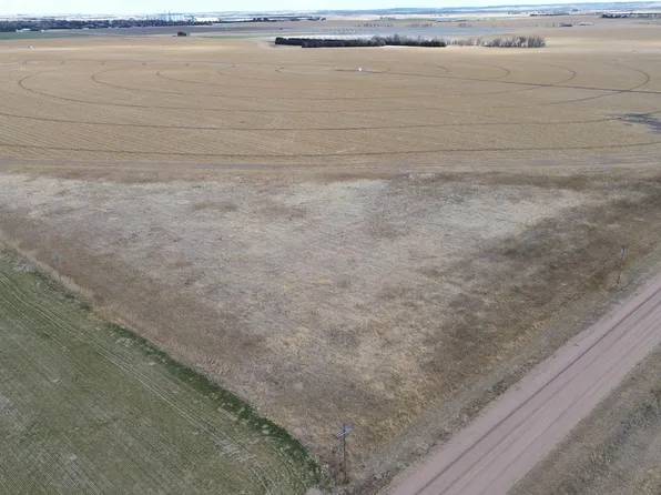 Road 738, Imperial, NE 69033