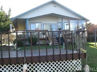 168 S Razor Clam Dr SW, Ocean Shores, WA 98569