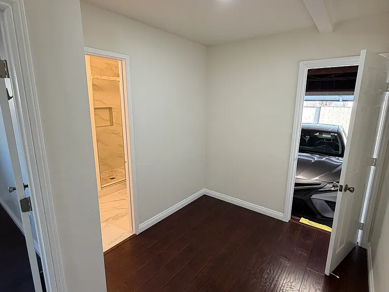 9102 Central Ave #B — Photo 11
