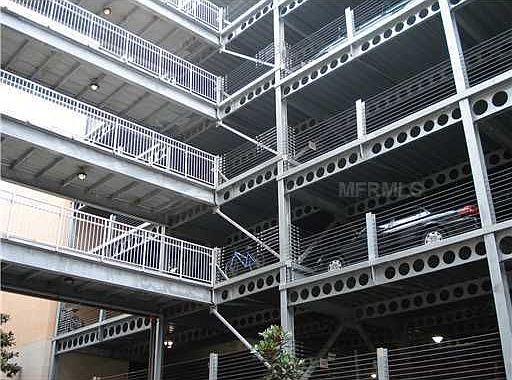 4th image of 206 E South St Unit 3063
