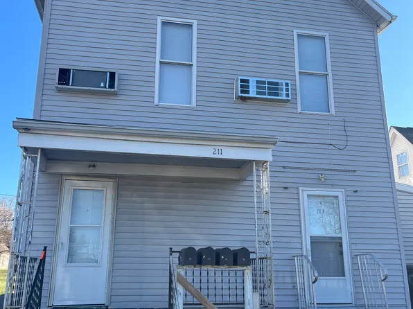 211 E North St #3C, Muncie, IN 47305