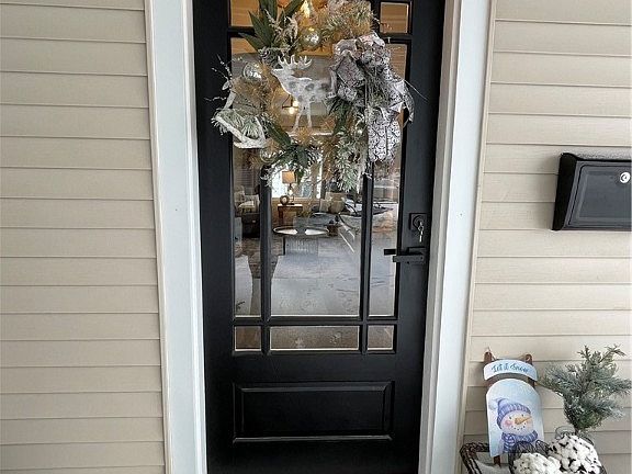 3rd image of 115 N Wenrick St