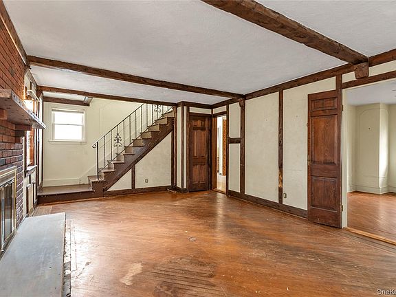4th image of 46 Denton Avenue
