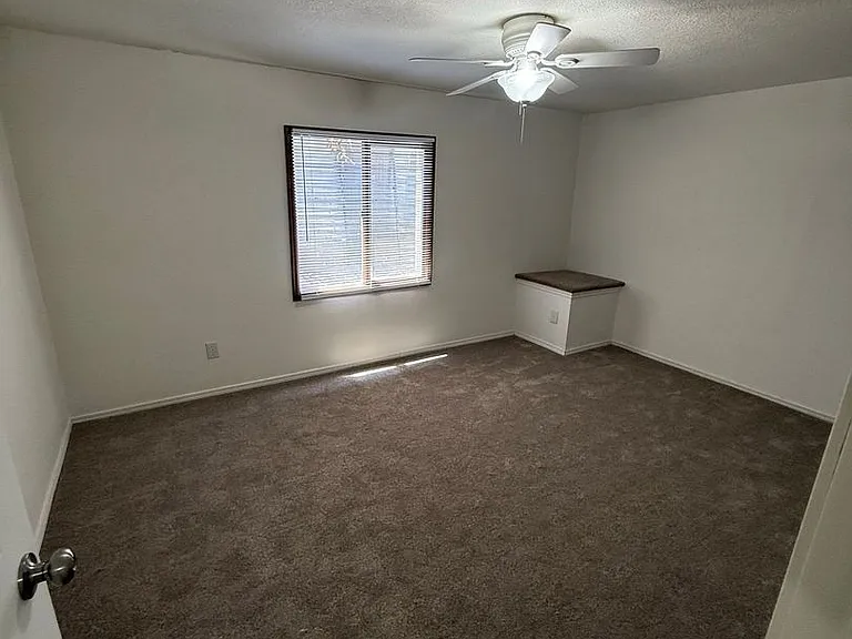 6840 Delmonico Dr — Photo 21