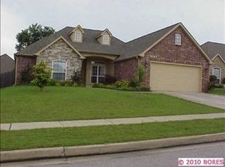 7218 E Jackson Pl, Broken Arrow, OK 74014