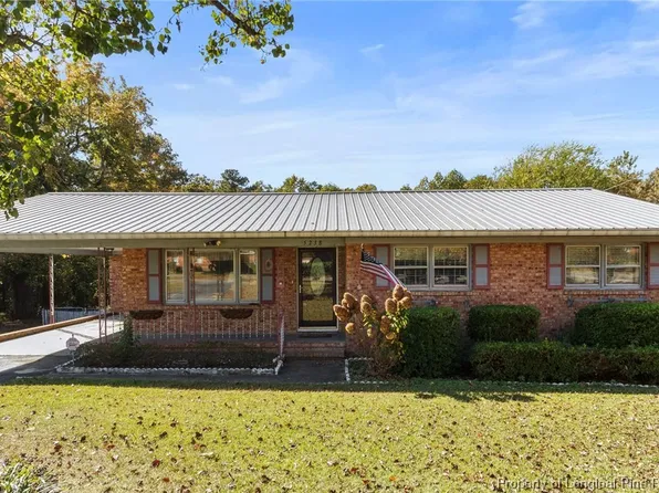 5238 Pala Verde Dr, Fayetteville, NC 28304