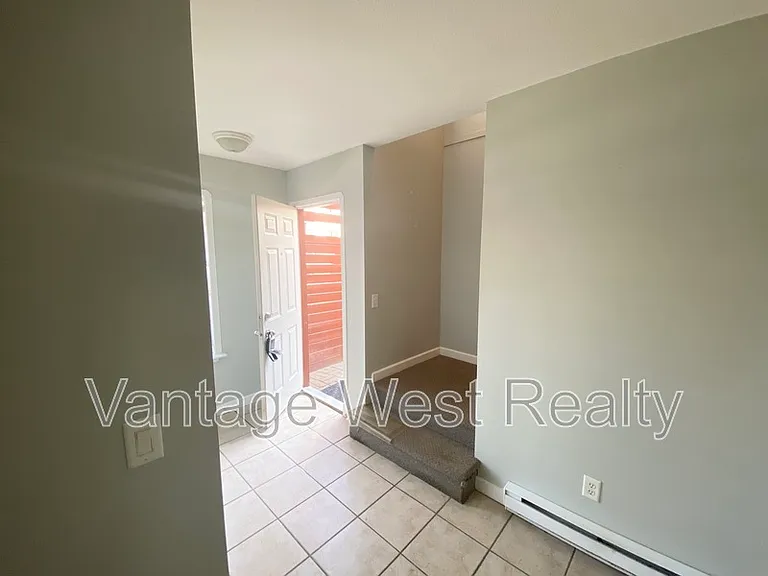1073B Lawson Ave — Photo 19