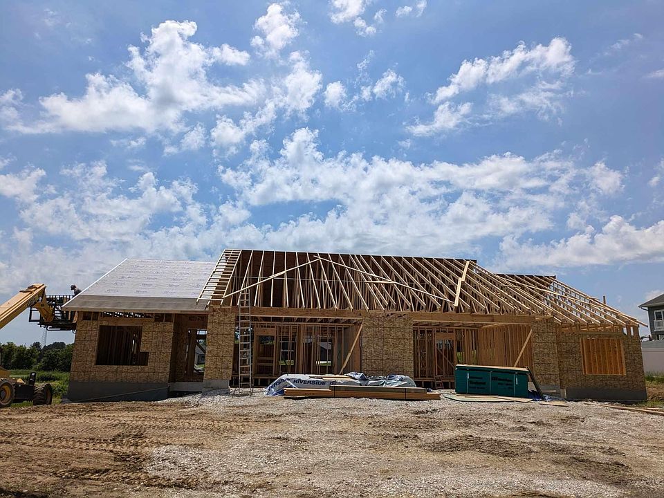 2nd image of 417 Highland Dr