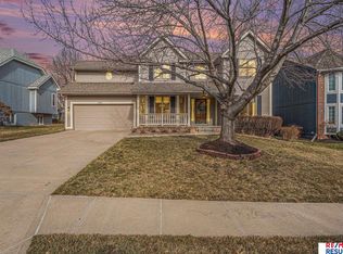 2904 Sheridan Rd, Bellevue, NE 68123