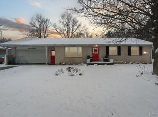 6100 S New Lothrop Rd, Durand, MI 48429