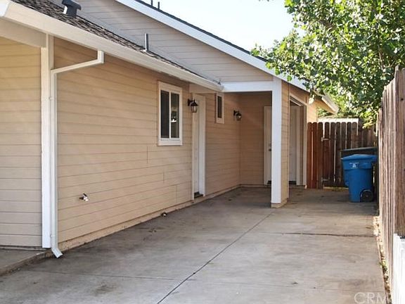 2nd image of 820 14th St