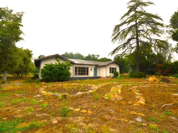 1010 W Ojai Ave, Ojai, CA 93023