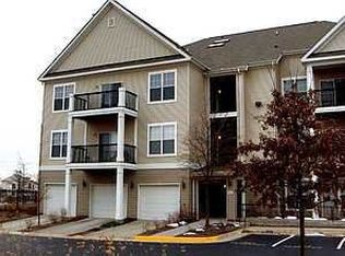 5126 Brittney Elyse Cir APT J, Centreville, VA