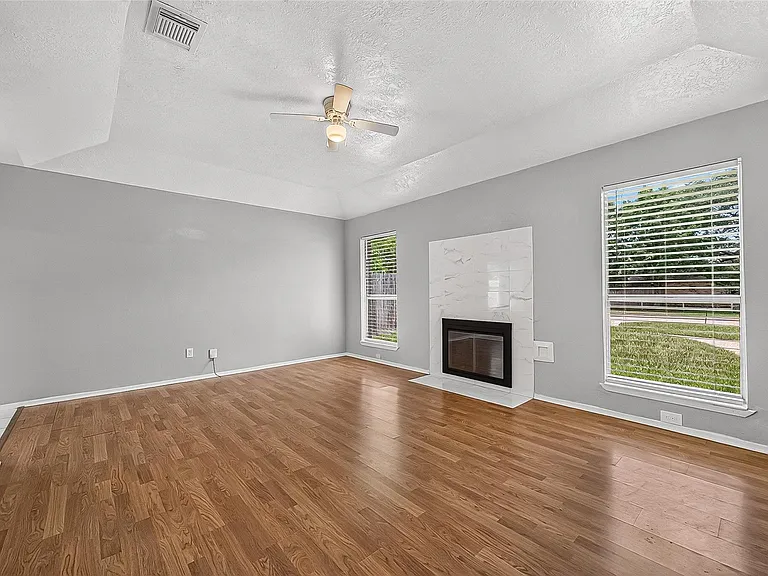 1606 Westfork Dr — Photo 7