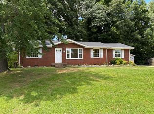 235 Paddock Rd, Clarksville, TN 37043