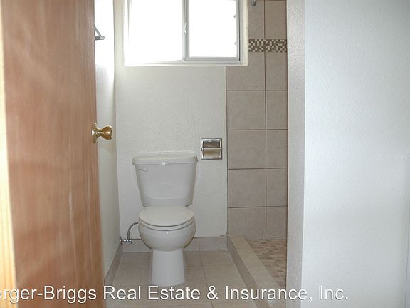 5th image of 1209 Mlk Ave NE APT 4