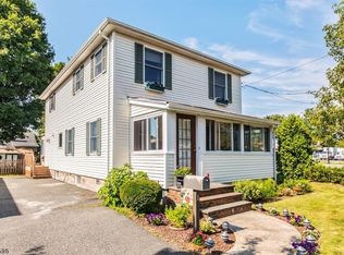 1 Gregory Ave, Morris Plains, NJ 07950