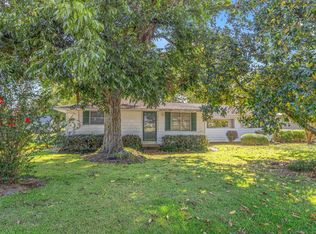 308 Main St, Iowa, LA 70647