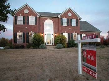 1st image of 14909 Newport Dr
