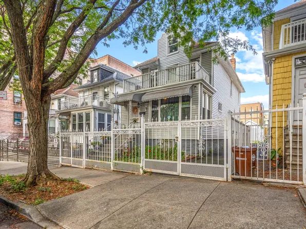 667 East 230th Street image 1 of 30