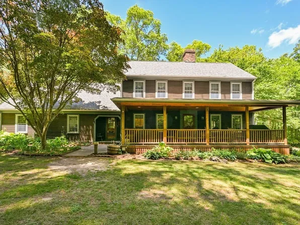 119 White Oak Run, Dartmouth, MA 02747