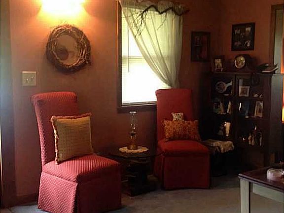 3rd image of 3059 Tamarack Dr