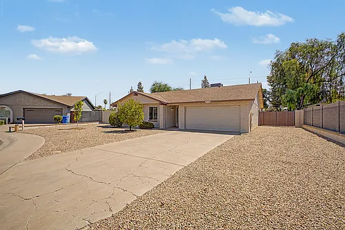 17213 N 35th Dr Photo 1