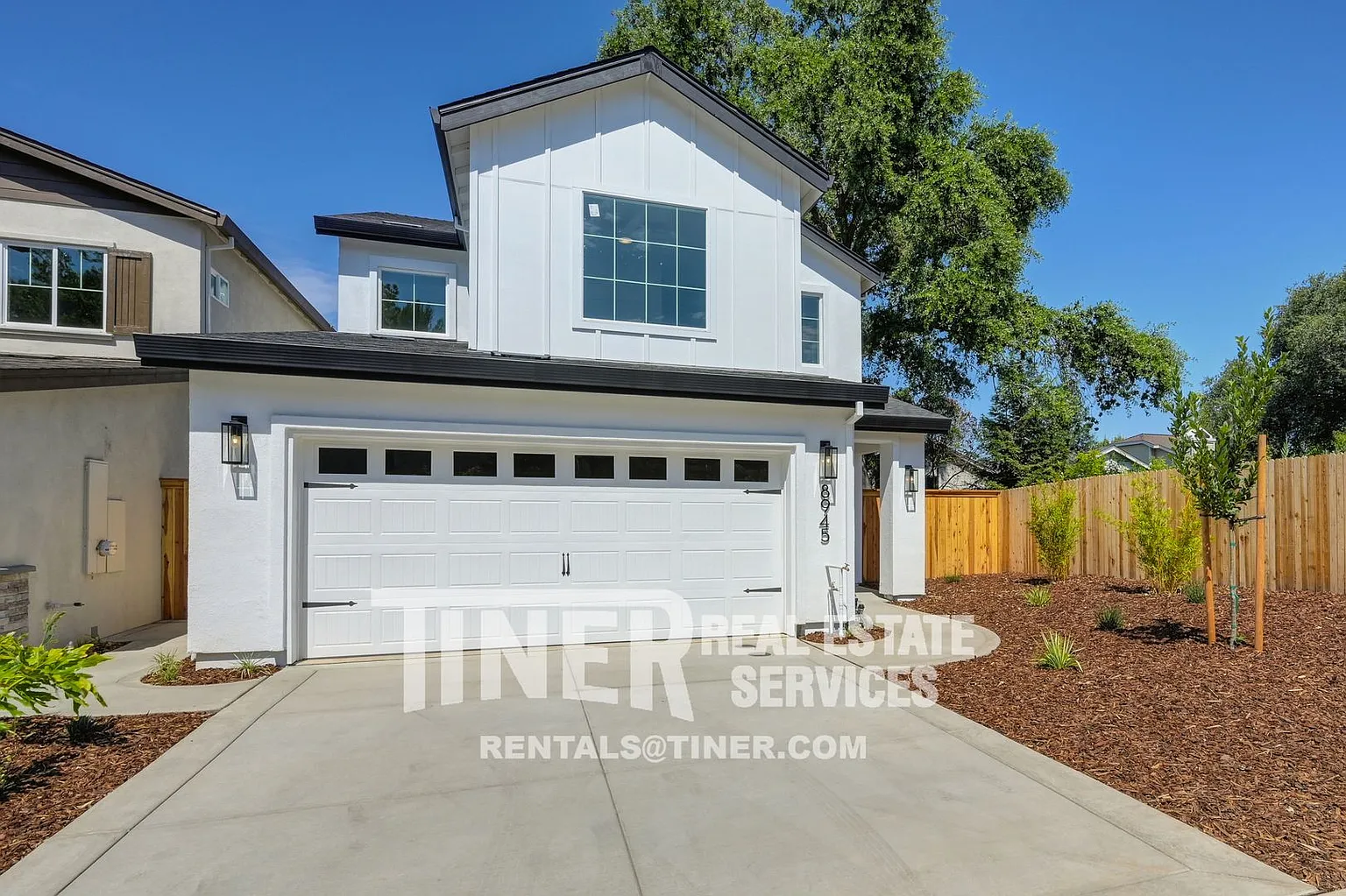 8945 Fair Oaks Blvd photo 1
