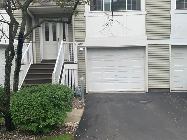 803 Fairfield Cir, Minnetonka, MN 55305