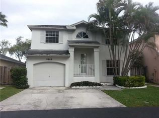9869 SW 117th Ct, Miami, FL 33186