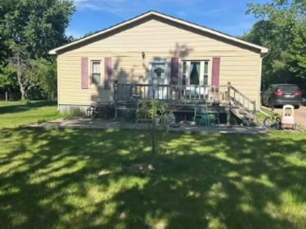 10083 Lewis Rd, Millington, MI 48746