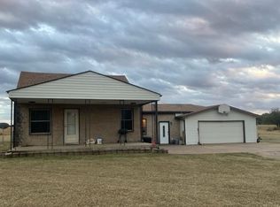115 Dove Ln, Ponca City, OK 74604