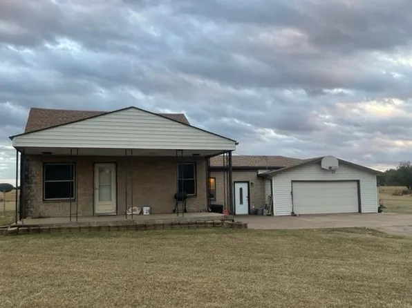 115 Dove Ln, Ponca City, OK 74604