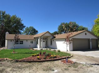 863 Collins Rd, Colorado Springs, CO 80920