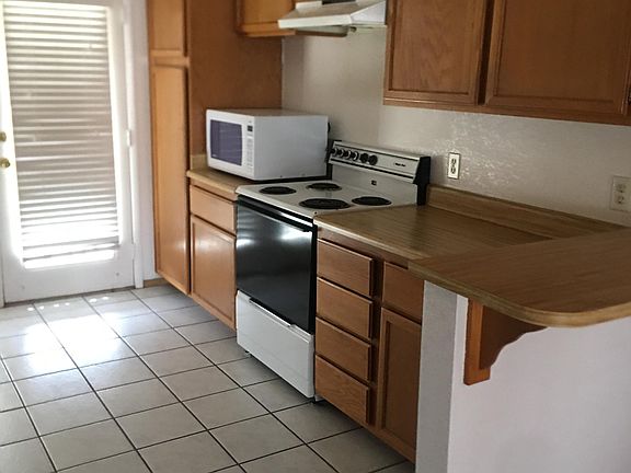 3rd image of 8217 Dans Glen Pl