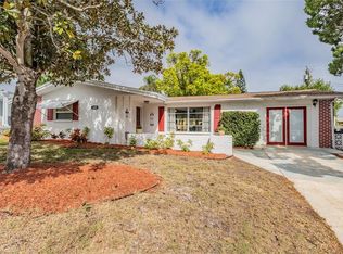 3320 Ottway Dr, Holiday, FL 34691