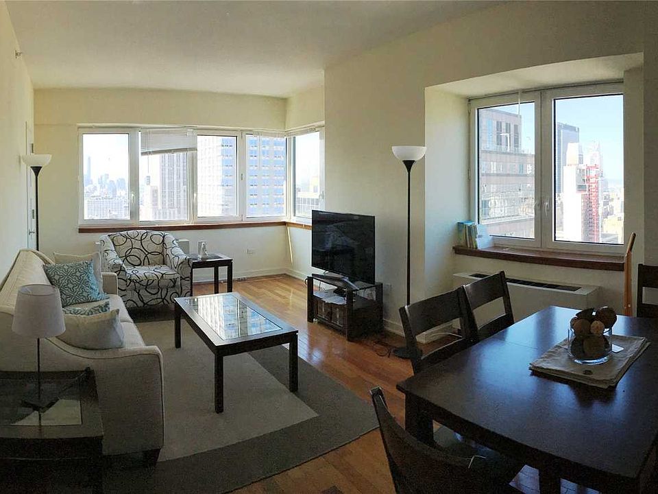 1st image of 425 5th Ave