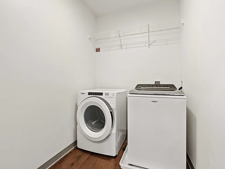 In-Unit Laundry
