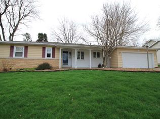3234 13th Avenue Ct, Moline, IL 61265