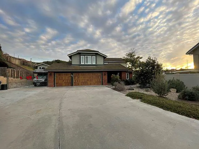 526 Trailridge Dr