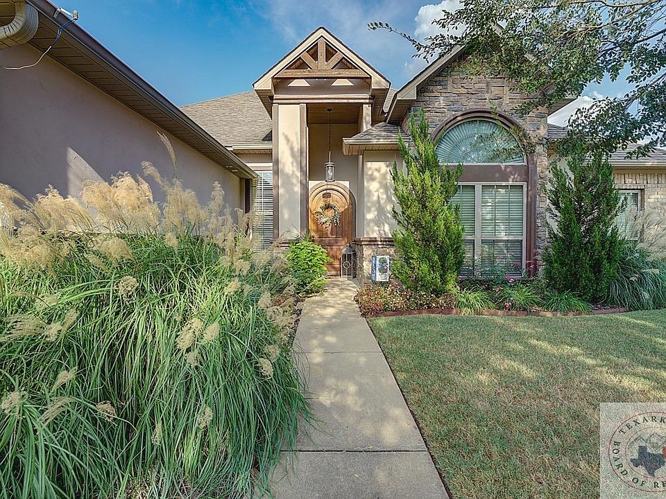 1st image of 7409 Palisades Dr
