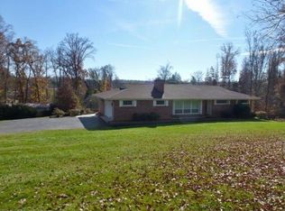 1209 Glencliff Dr, Kingsport, TN 37663