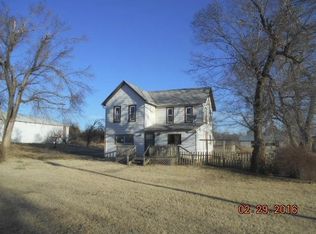 941 1300th Ave, Abilene, KS 67410